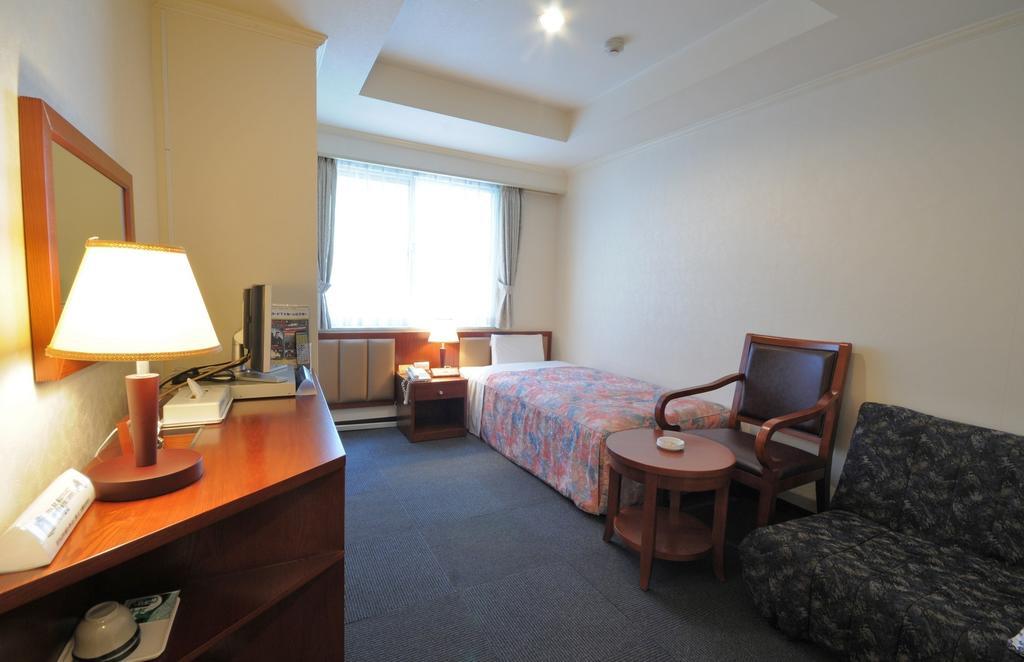 Hotel Chura Ryukyu Naha Habitación foto